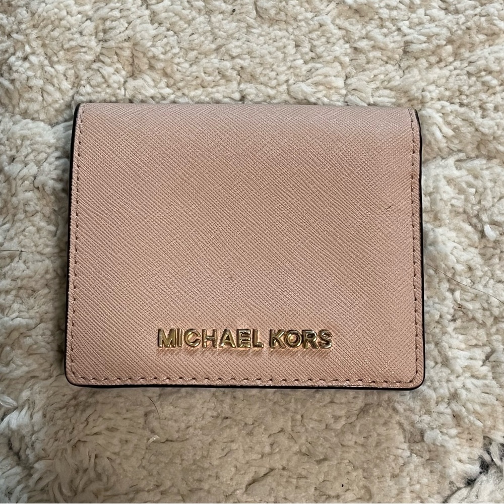 Michael Kors Baby Pink Wallet